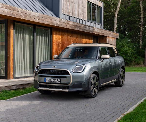 Yeni 2026 Mini Countryman Electric